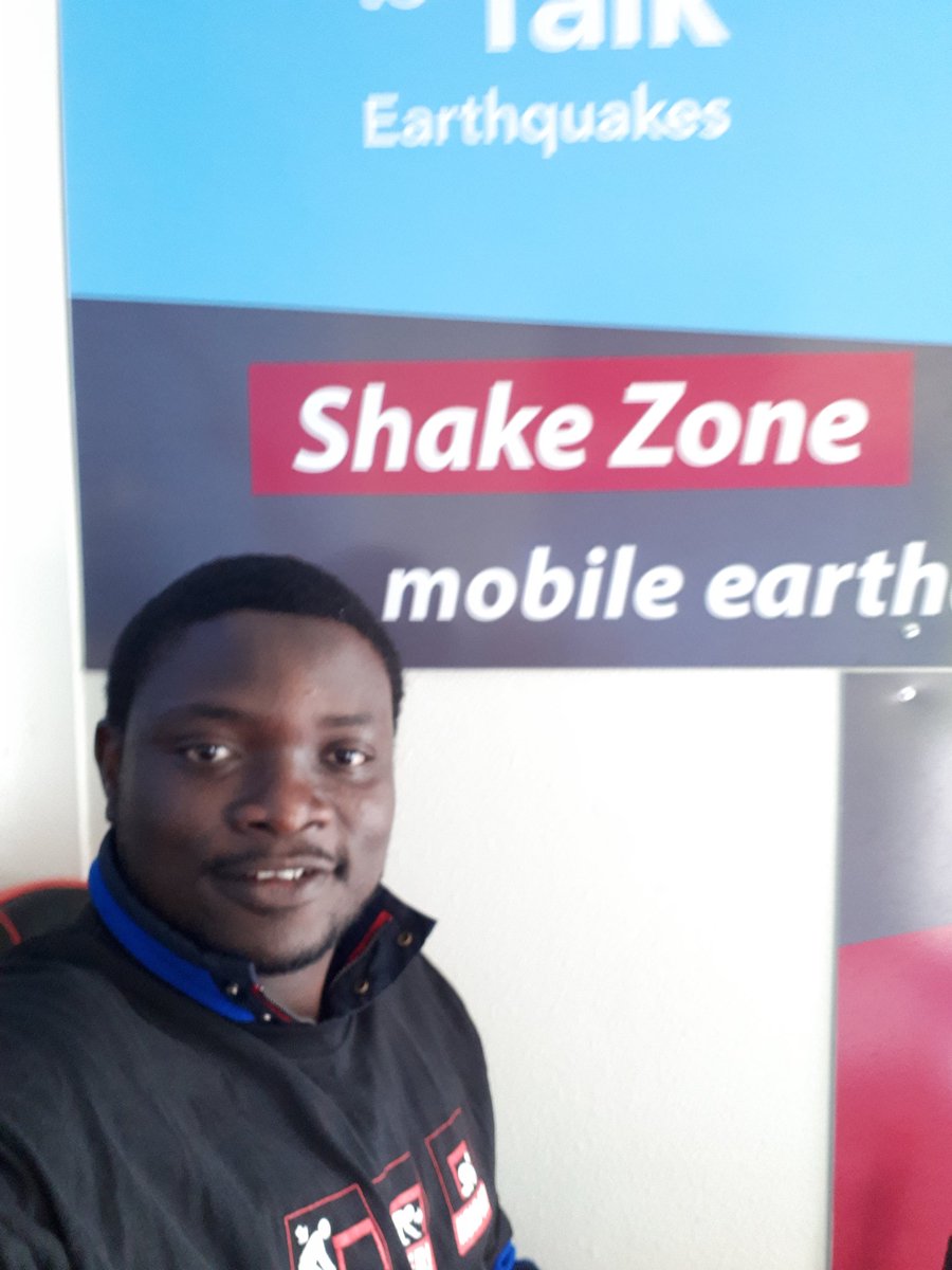 dejikuponiyi's tweet photo. Joined the #ShakeOutBC @scienceworldca. EQ got real @InsuranceBureau #shakezone2017! Lots of fun+science powered by @ShakeOutBC! #beprepared https://t.co/L0aBkVSdUu