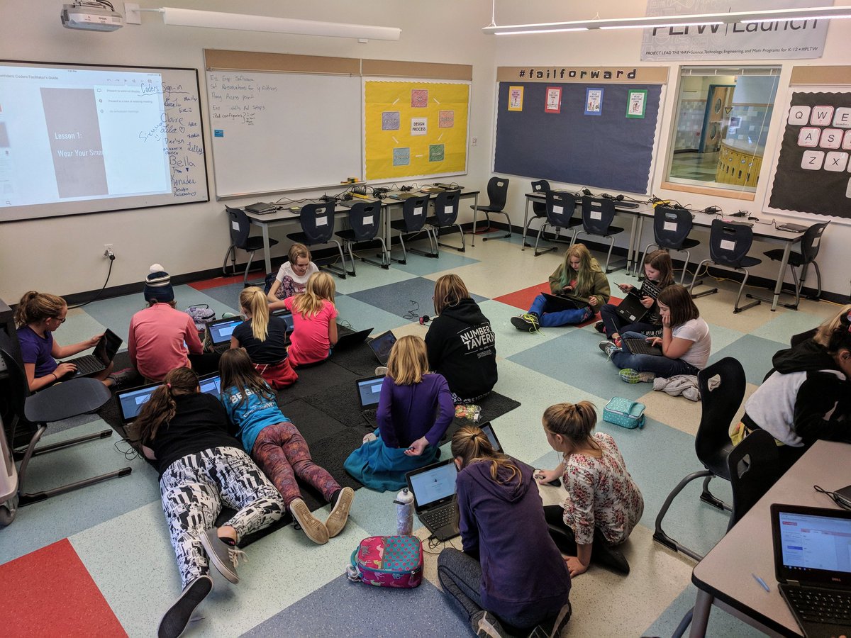 mopearl23's tweet photo. Christa's Coders wore their smart and dove into thunkable this afternoon! #coderschangetheworld
@Heather_Drolet @cms_comets https://t.co/ewEEZpjvnz