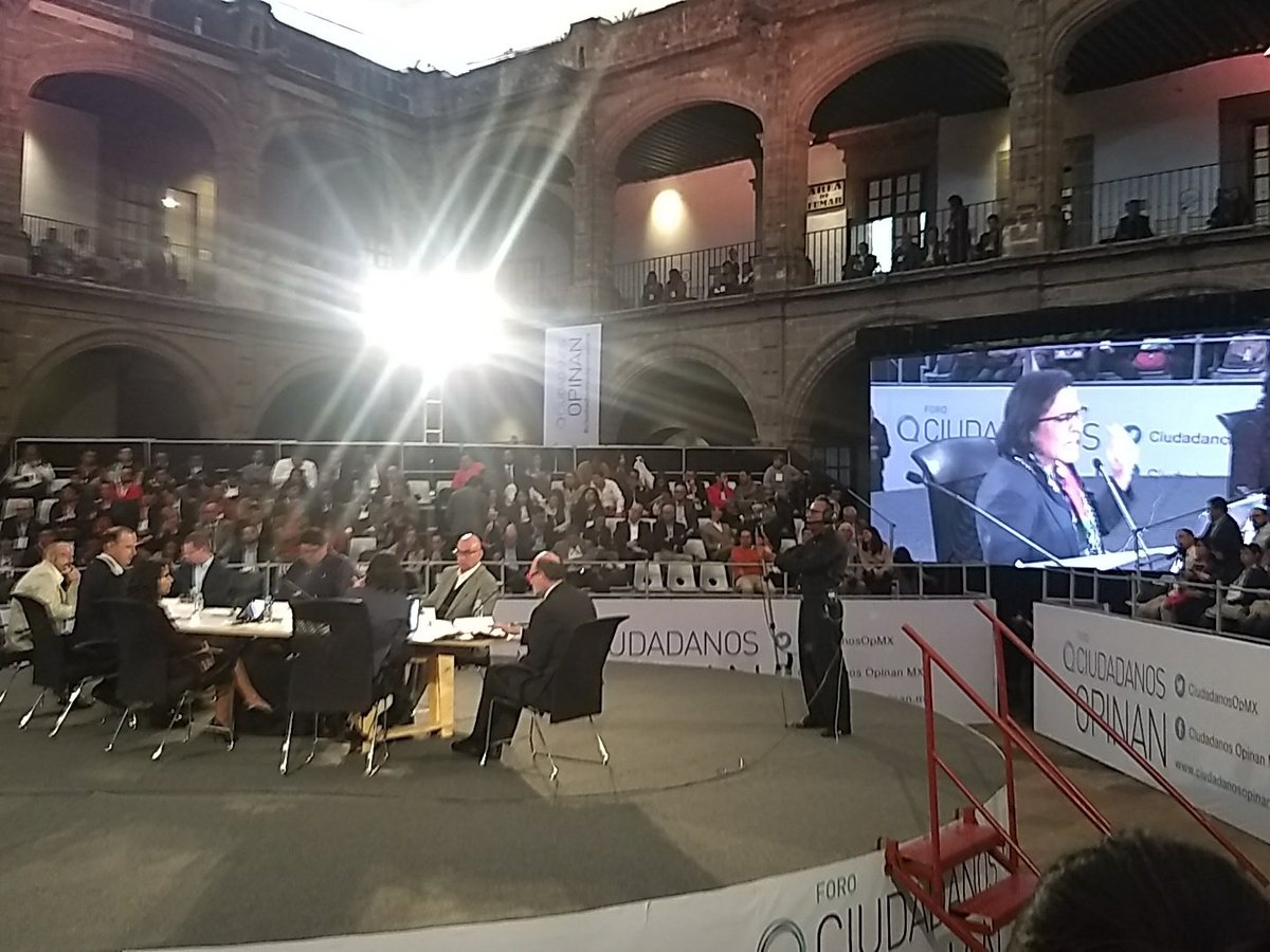 CJHF_AC_'s tweet photo. Mesa 3: Justicia y seguridad.

Gran inicio: "¡el país necesita reconstrucción de instituciones!" -Ana Laura Megaloni
#ciudadanosopinanmx https://t.co/vWnCGFdg1o