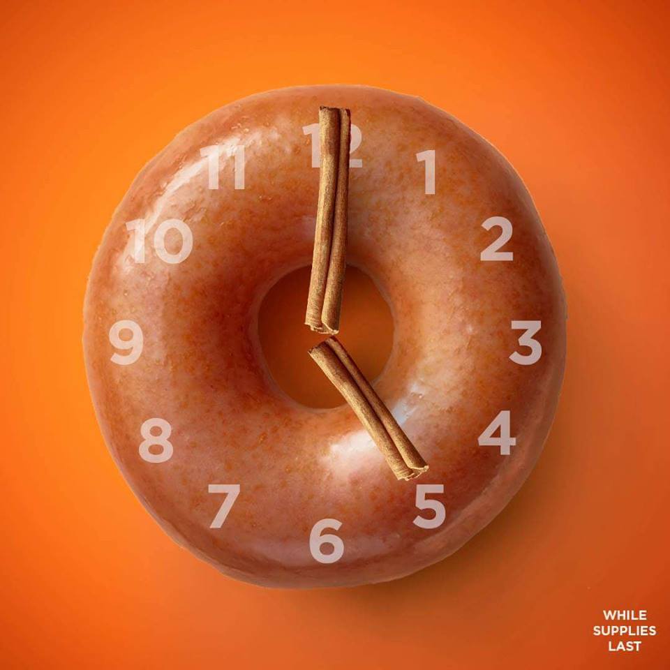 prfirmorlando's tweet photo. Tick-tock, it's almost #PumpkinSpice Original Glazed Doughnuts O'Clock. Friday (10/20) beginning at 5pm at @kkorlando. #FridayNightSpice https://t.co/PhF12OKwJ0