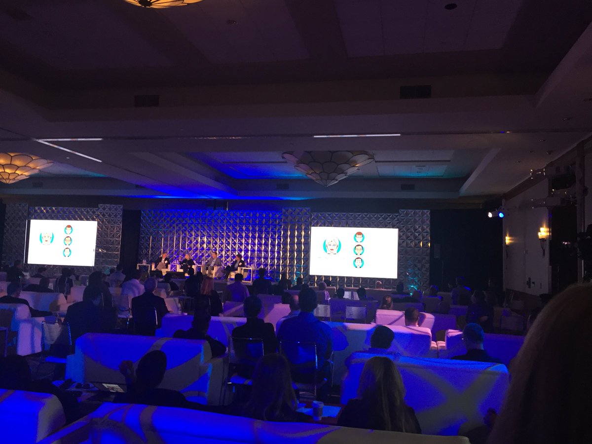 fredinthelab's tweet photo. Amazing talks at #JLABSCEOsummit https://t.co/FVkfzwYnIm