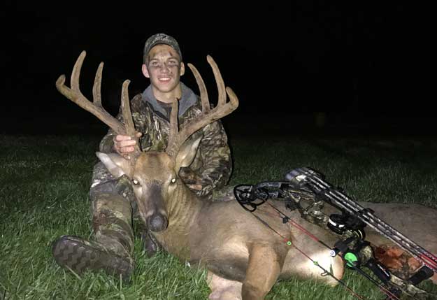 IPSOutdoors's tweet image. Five early season #deerhuntingtips that shouldn&apos;t be overlooked in early fall from @MossyOak. bit.ly/2ySkaWN