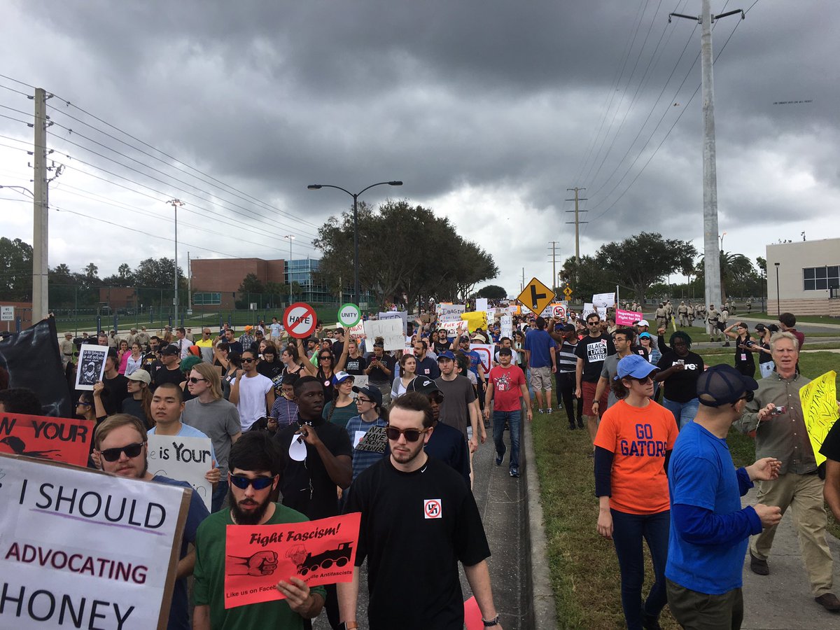 Thousands protest Spencer in Florida