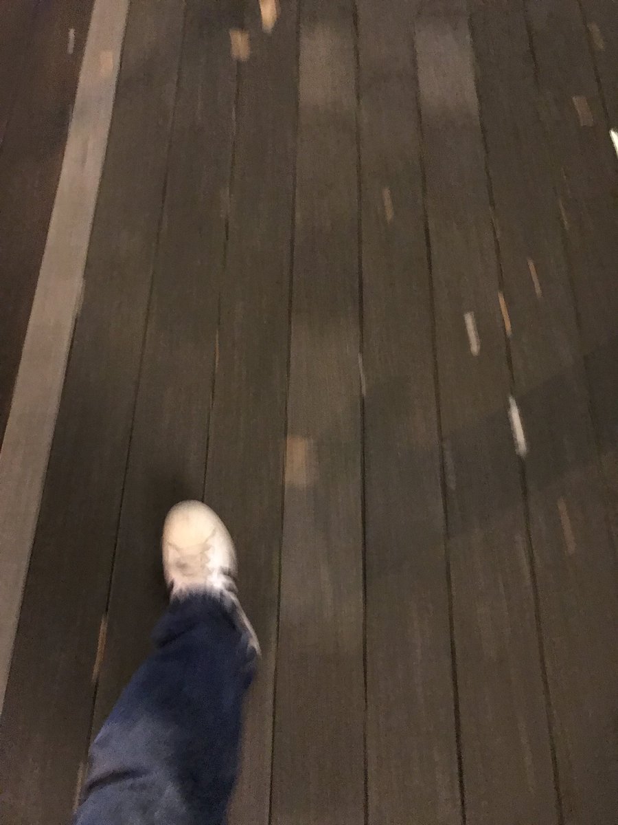 ...and it goes on.
On the way to #CGC17 #Party #Ewerk
#gamedev #conference #indiegame #Cologne