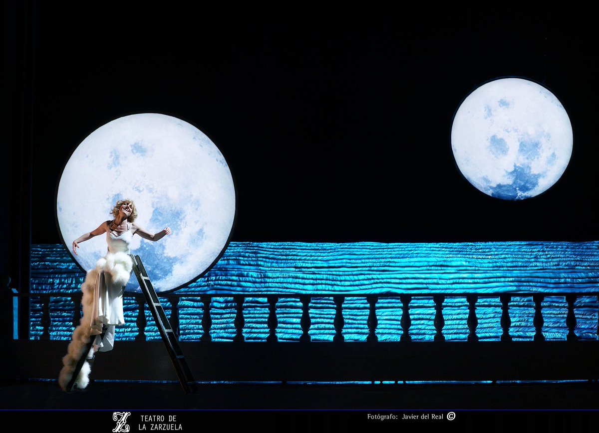 LOfficielArtES's tweet photo. ElCantorDeMéxico es un #artyplan en @TeatroZarzuela https://t.co/oGLc1j9eYI