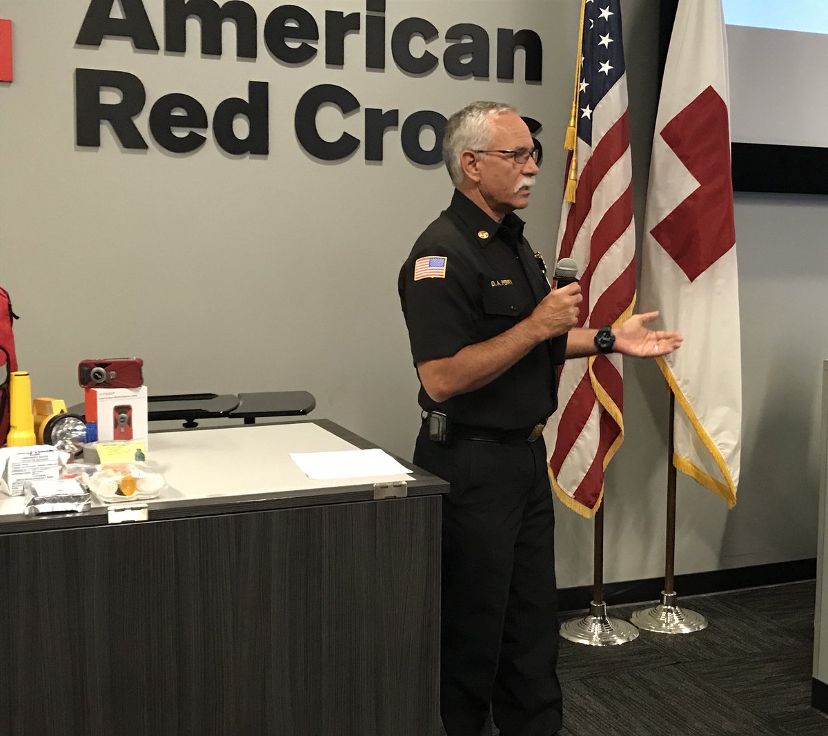 SDFD's tweet photo. Deputy Chief Doug Perry speaking at @SDICRedCross event on preparedness. And we did the #Shakeout just now! #PrepareSD https://t.co/XyBOpaSMyB