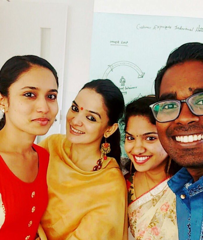 chand_shanu's tweet photo. #LampsofJoy #Peace&Prosperity #WorkplaceCharm #SmallThingsBigJoy ๐ https://t.co/Hc21eyOmXV