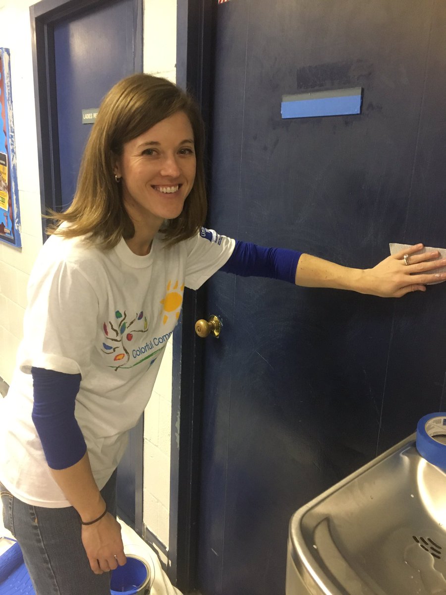 PPG's tweet photo. A #ColorfulDayofCaring at @bgcwpa in McKeesport PA! We think the kids are going to love it! @unitedwaySWPA @BOOMConcepts https://t.co/zlw5diOCH1