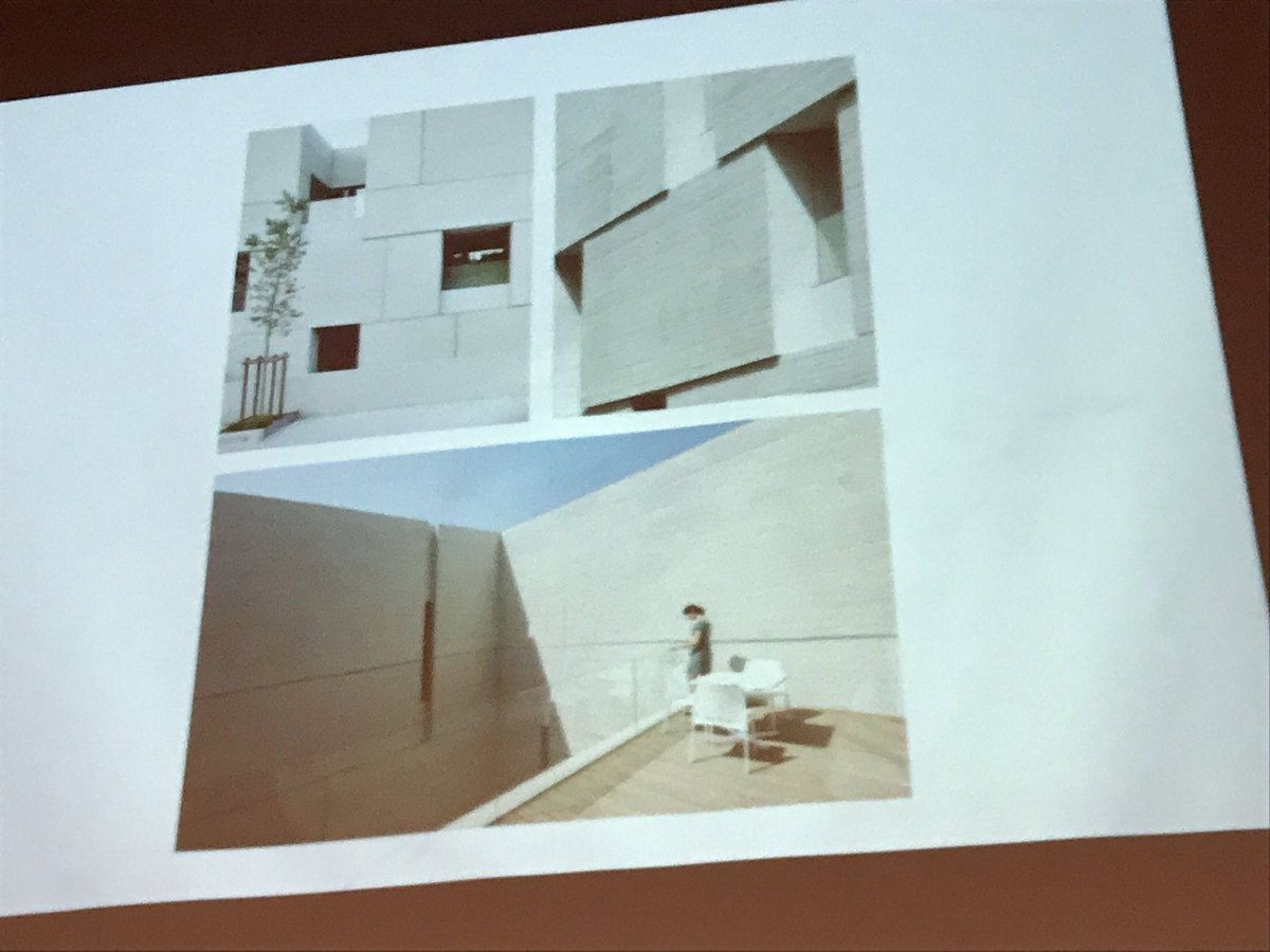 patdesmerger's tweet image. Palais de justice de Béziers lauréat palmarès #trophée #béton @Cim_Beton avec des panneaux #préfabriqués #béton #Delta #Préfabrication