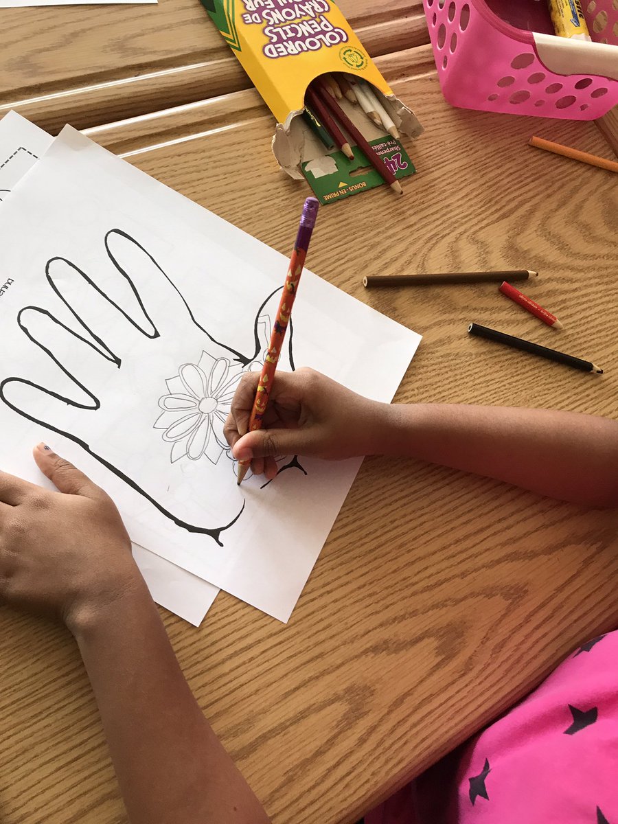 Mrs_Loreti's tweet photo. Diwali celebrations continue as students create their own Mehndi designs✨ @FernforestPS https://t.co/G1ivbSyWZ0