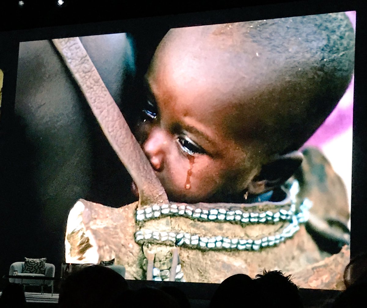 beckihagen's tweet photo. THIS photo.... #AnnieGriffiths #AdobeMAX https://t.co/iL3FAvo9oR