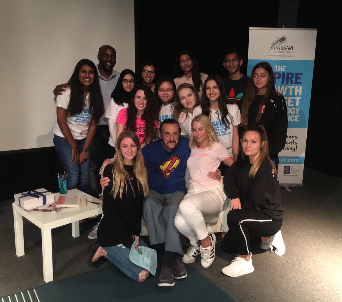 ZimbardoInUAE's tweet photo. Zimbardo and the Team. An idea on a piece of paper is all it takes... #ZimbardoInDoha #APCDOHA #Speakatmyschool https://t.co/E14dYBUGWs