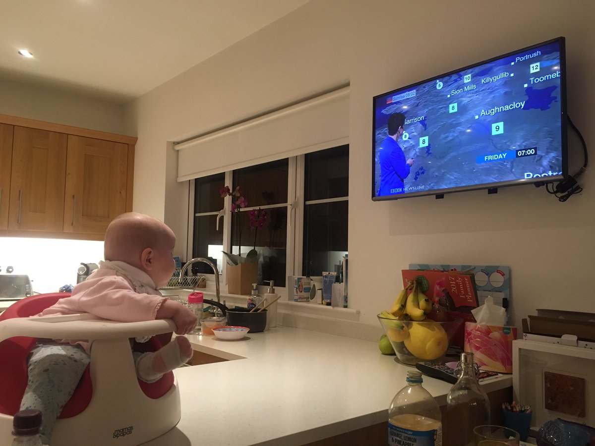 paulquinn_pq's tweet photo. Weather forecast important for little people @WeatherCee #bbcniweather https://t.co/m4ry3ylBNA