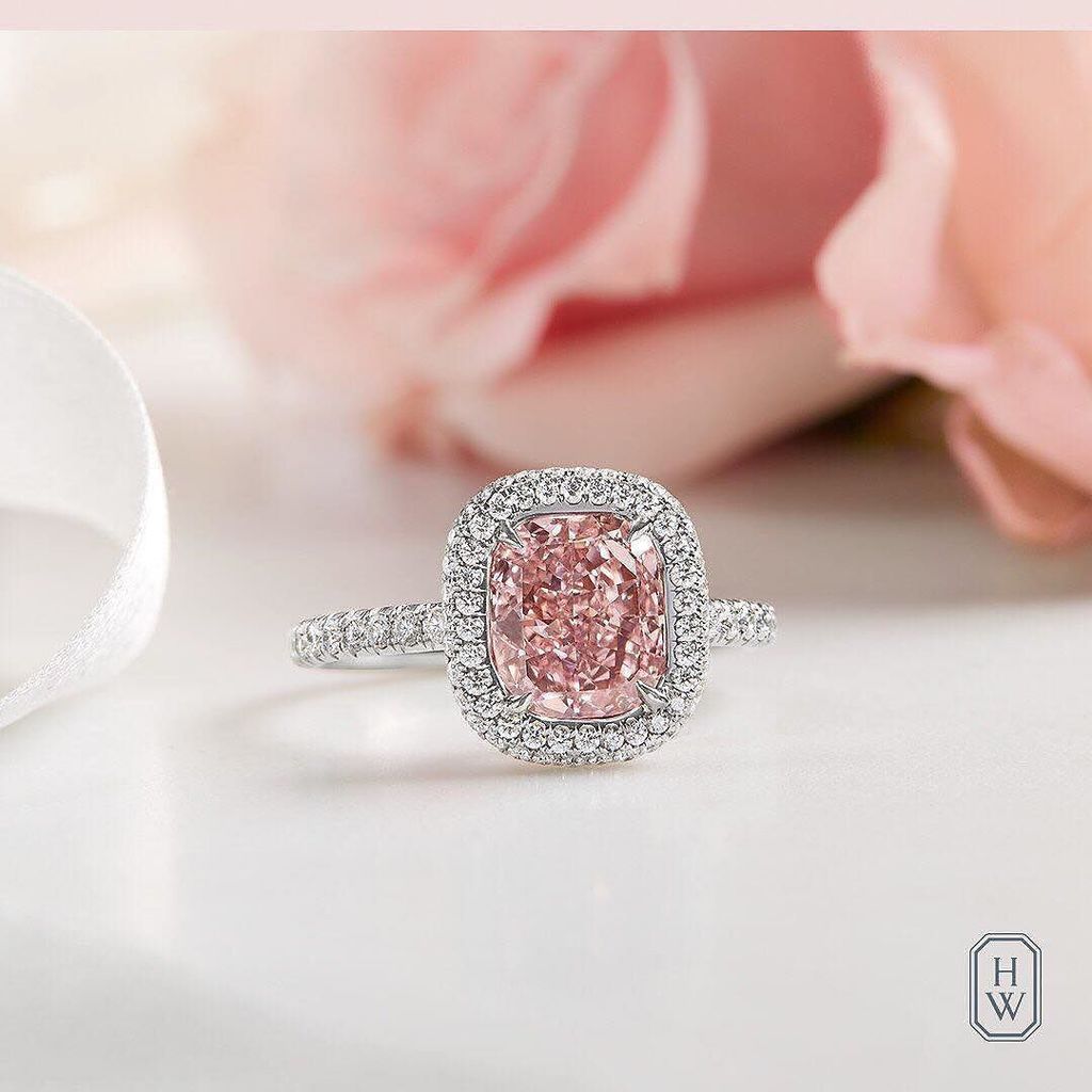 Pretty in pink by <a href="/harrywinston/">harrywinston</a>
・・・
For your one-of-a-kind love story: a rare cushion-cut pink #diamond. #Brillian… instagram.com/p/BacGQghFnQ0/