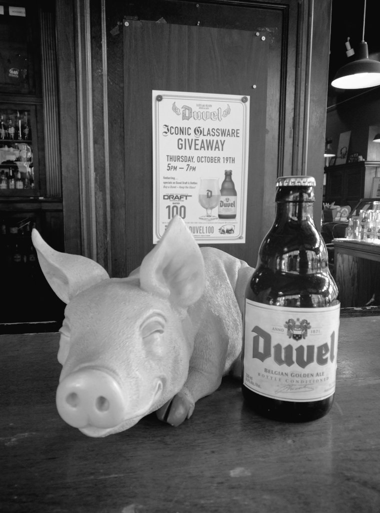 Muddy Pig <a href="/themuddypig/">Muddy Pig</a> What are you doing at 5:00 tonight? Drinking some good beer, right?? Join us! .<a href="/DuvelUSA/">Duvel USA</a> #duvel100 .<a href="/BBS_MN/">Better Beer Society</a>