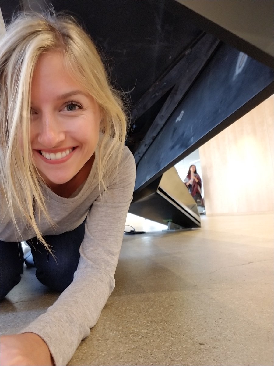 GregOtto_WPM's tweet photo. One of these two was "safe" during the Great @ShakeOut Earthquake Drill. Can you guess which one? ;) #losangeles #engineering #shakeout https://t.co/8pRdRzdY6z