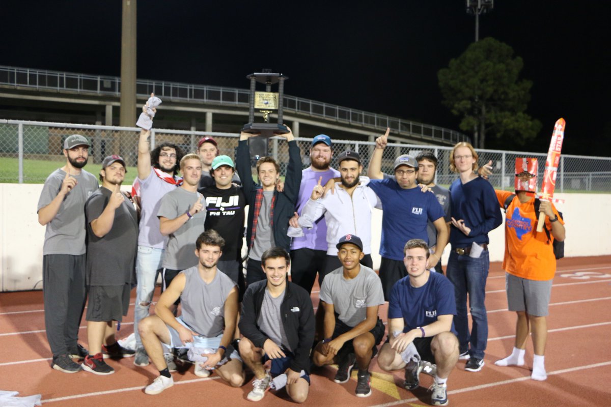 The boys are bringing home another championship this semester after taking first place in the 2017 UTA Bed Races! 🏆