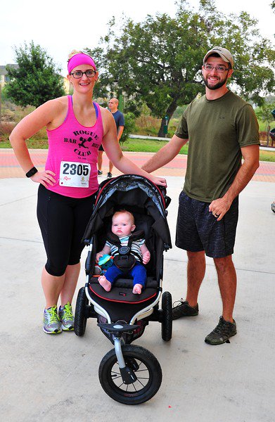 sariverfound's tweet photo. Stroll-friendly AND stroller-friendly. #RiverRelay2017 https://t.co/ijcYRQVAnd https://t.co/kmssSLV6Bt