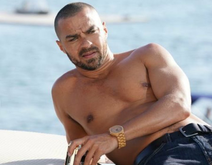 japril_soldiers's tweet photo. #Greysanatomy ep 14X06 "Come on Down to My Boat,Baby"
#DrJacksonAvery @iJesseWilliams It must have been a nice day to record?? https://t.co/7Gx8NuNKly