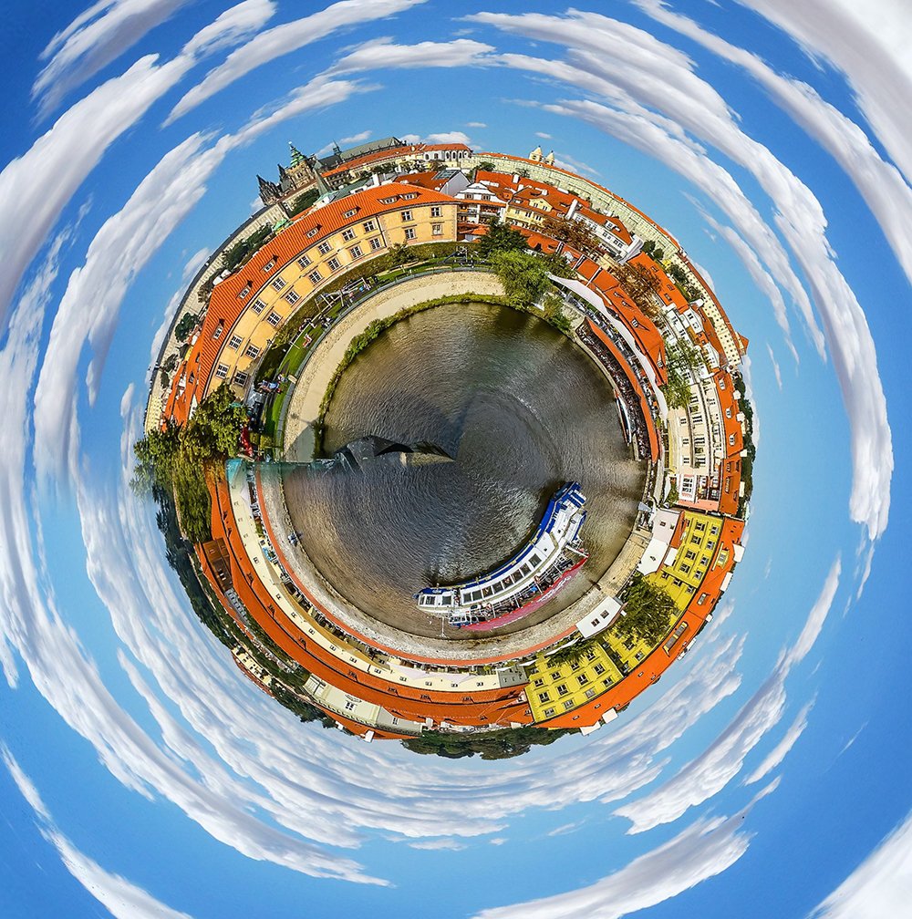lethers's tweet photo. New post: The latest distorted city to identify is now posted in Where in the World (267) on #TravelUnpacked https://t.co/NIhy1rnXd1 https://t.co/3Mjzqd5QI4