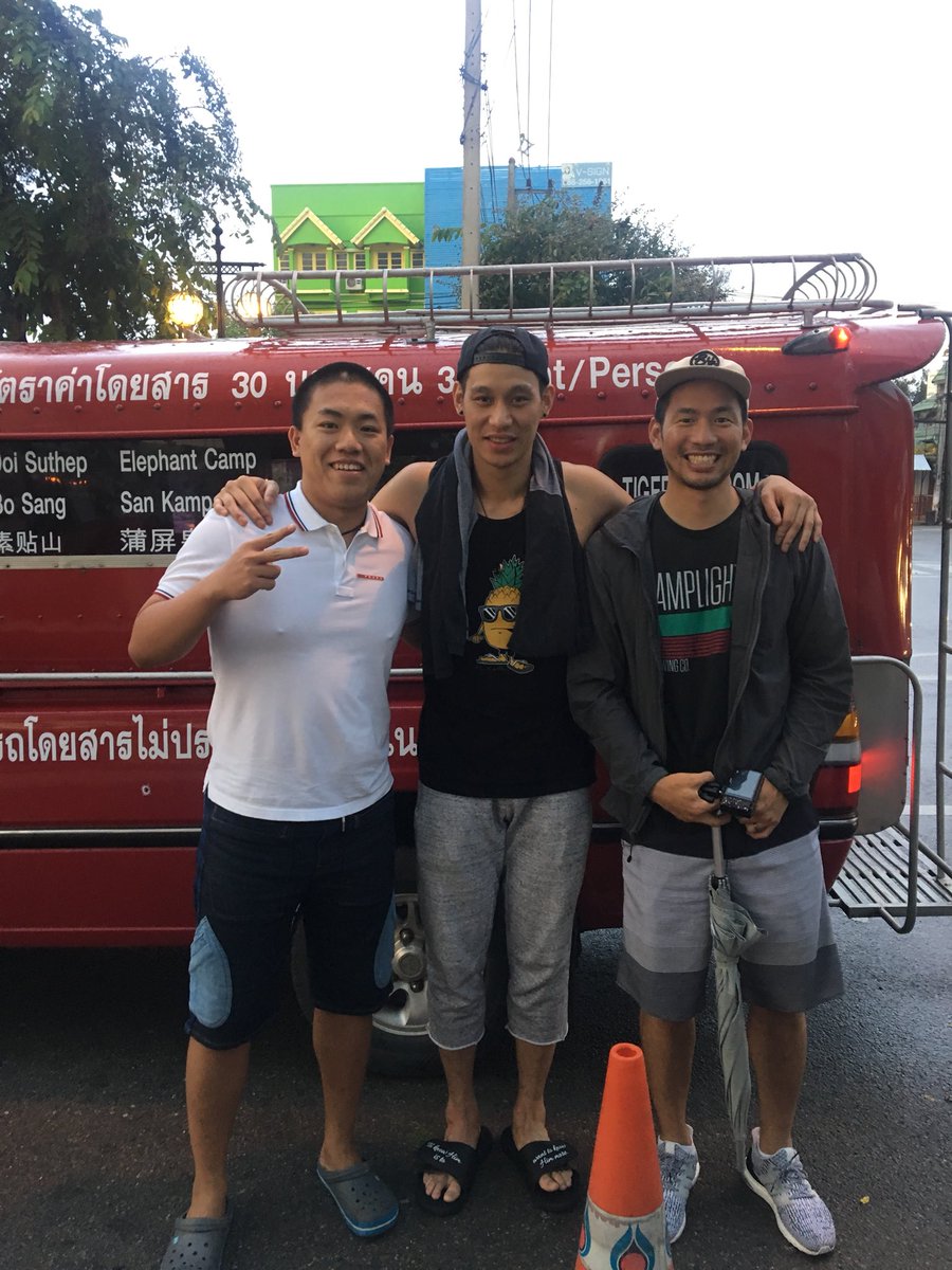 allenlee426's tweet photo. Get well soon buddy! I will keep you under my prayer🙏🙏🙏@JLin7 #LinStrong #Linsanity https://t.co/bVqf4opaHy