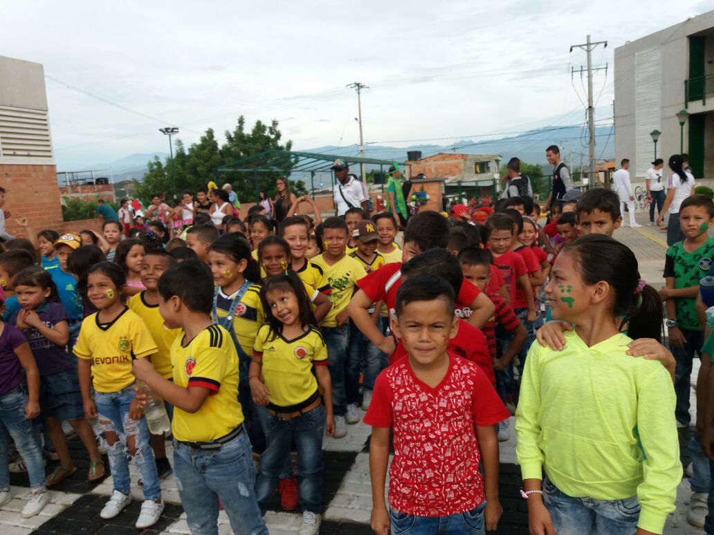 iemdps's tweet photo. Jornada CCPV - Estudiantes promueven sana convivencia a través del manejo de emociones - Promoviendo Gen Ciudadano #ActivaTuGen https://t.co/mP2D2jMCUa