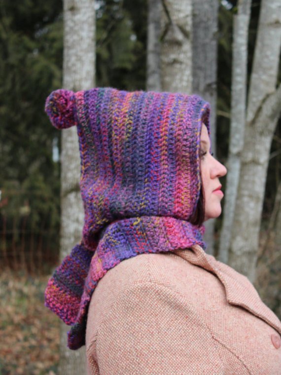 JennyClanWa's tweet photo. Soft, warm, pretty Fall wool hooded scarf. https://t.co/b5Ta6CgEWL #hoodedscarf #scoody #scoodie #wool #Fallfashion #hygge #softwarm https://t.co/RWP6nvWJJi
