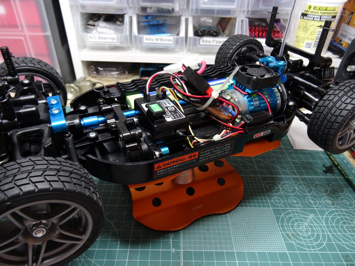 rscscalemodels's tweet photo. #Tamiya #FerrariF430 is a #vintage #modelcar RTR and for sale! 
#scalemodel #radiocontrol #vehicle #car #rscscalemodels https://t.co/ETz5BBOcsB