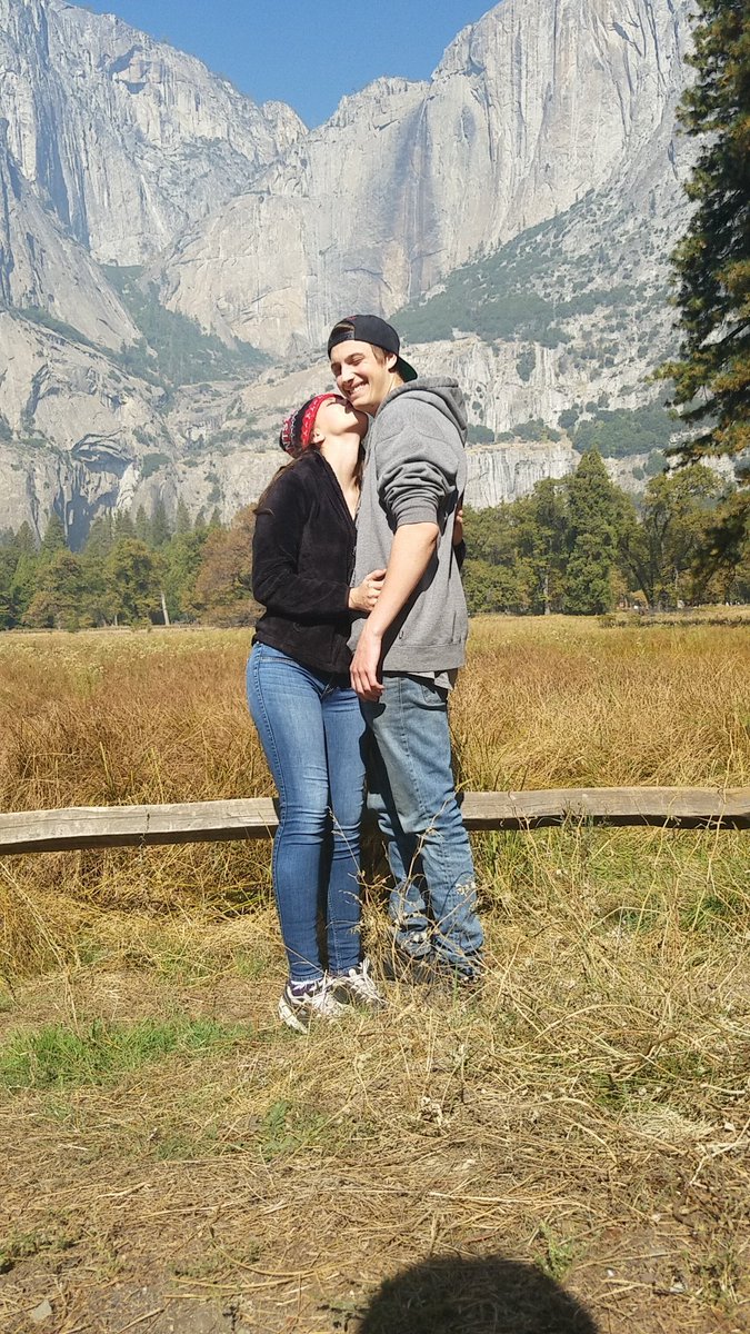 avacardenass's tweet photo. Yosemite was gorgeous 😊💗 https://t.co/QeormEqDwf