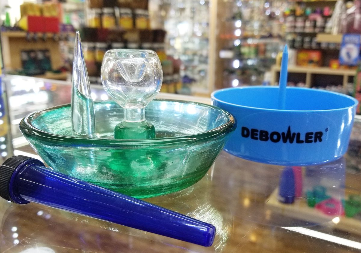 VSSCoralGables's tweet photo. Need a #Debowler in your life?
#VapeNSmokeShop #Ashtray #Miami #HeadShop #SmokeShop #MiamiLife #SmokeUp #Toker #Bowls #MiamiSmokeShop #Smoke https://t.co/7bn11r2HIe