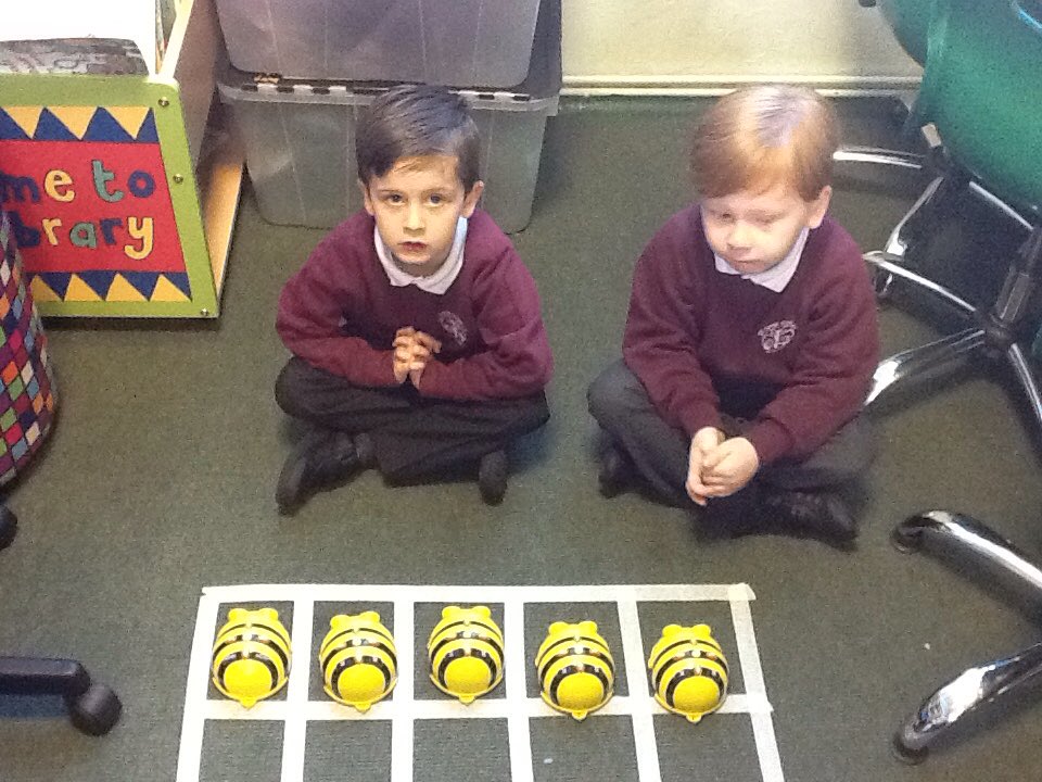 mglworld_sam's tweet photo. Check out just how good #reception at @StAnneStanley are at working with instructions #miniprogrammers #computing #fun https://t.co/eBiyyqL5JH