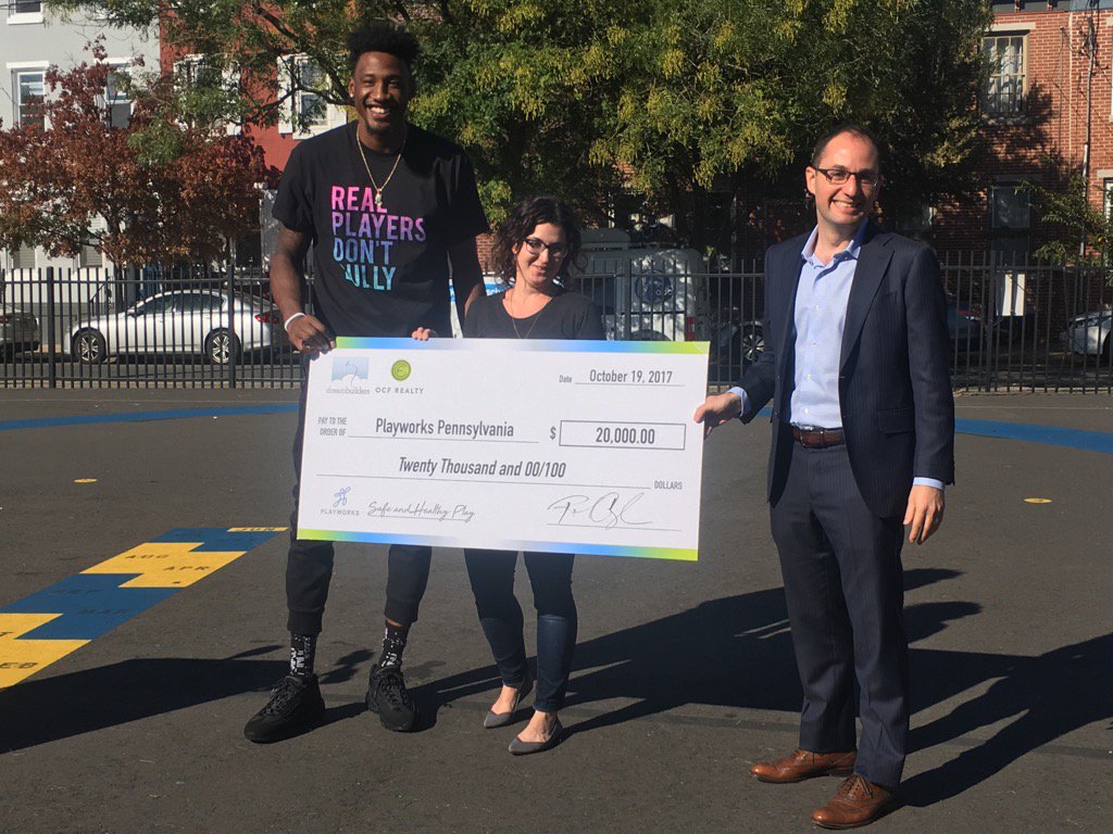 Congrats on <a href="/PlayworksPA/">Playworks PA</a> on $20k to enhance learning and play in Philly! #PHLed <a href="/Holla_At_Rob33/">Robert Covington</a> <a href="/sixers/">Philadelphia 76ers</a> <a href="/SIXERSSTRONG/">SIXERS STRONG</a>