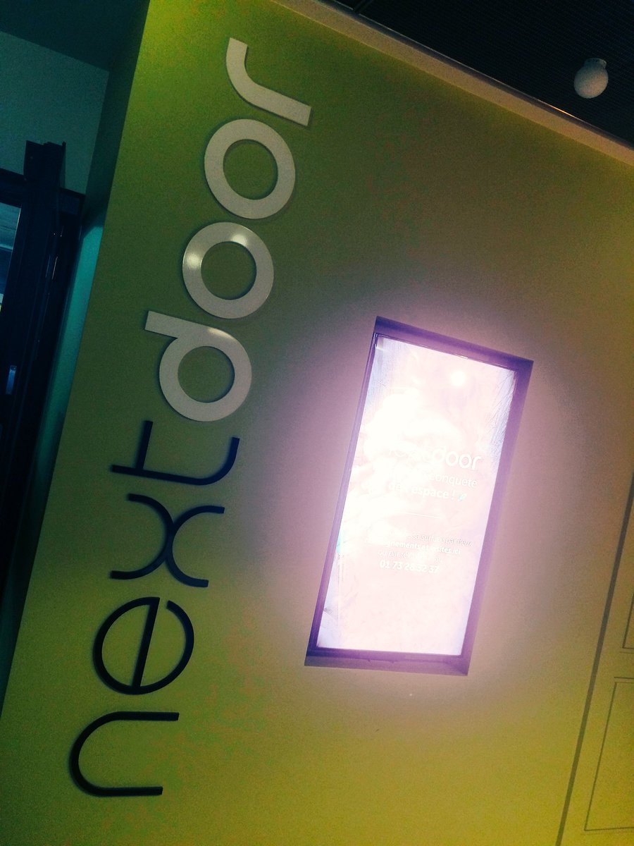 Débat: « Resterons-nous créatifs demain ? » / <a href="/ArielKyrou/">Ariel Kyrou</a> et Alain Damasio. Soirée <a href="/MoutonNumerique/">Le Mouton Numérique</a> @Nextdoor_fr #SciencesFiction #coworking