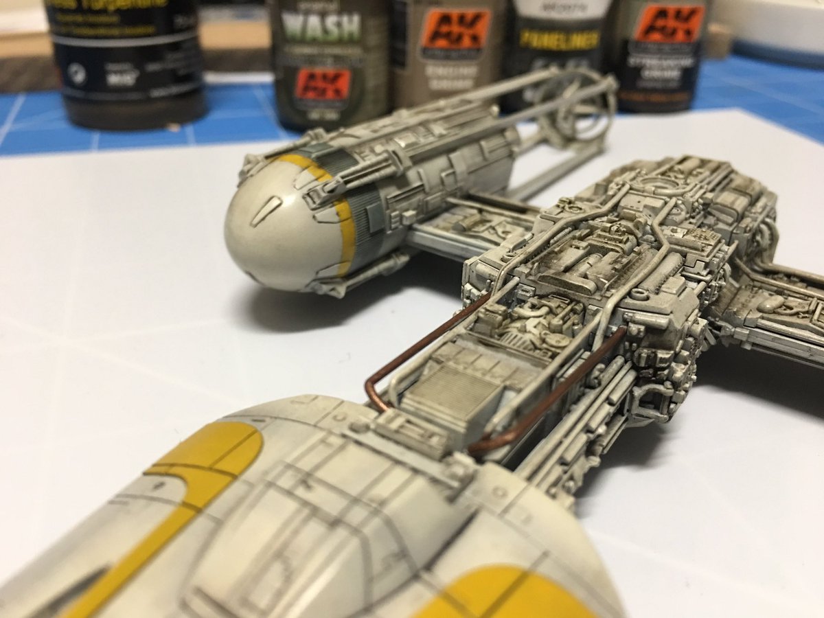 ModelbuildStar's tweet photo. #Starwars #bandai  Y-wing build nearly done . Pin wash , detailing with powders and enamel washes . Some decals still to add + Matt varnish https://t.co/dzDulqqtYr