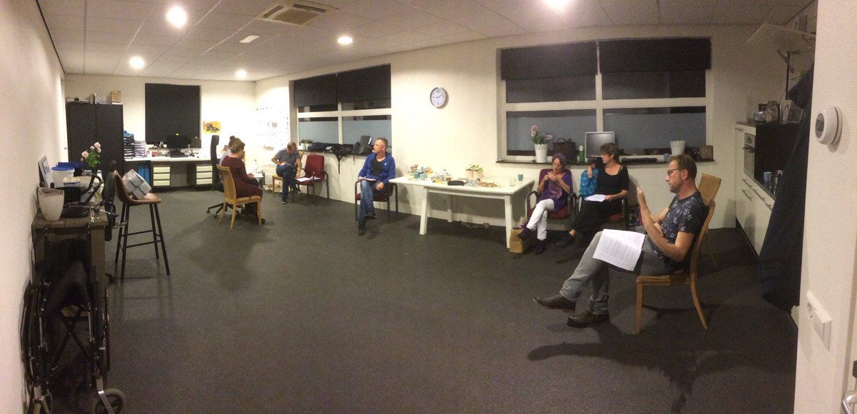 tejatertick's tweet photo. Wij zijn weer druk bezig! #theater #acteren https://t.co/ygy80Hb2ZN