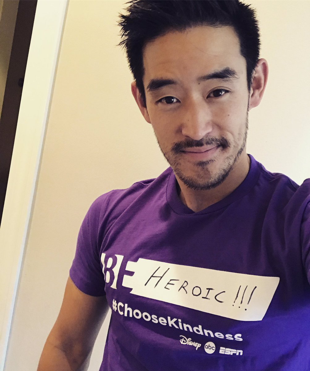 Mike Moh tweet media