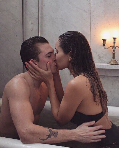 So I could take the back road
But your eyes will lead me straight back home.