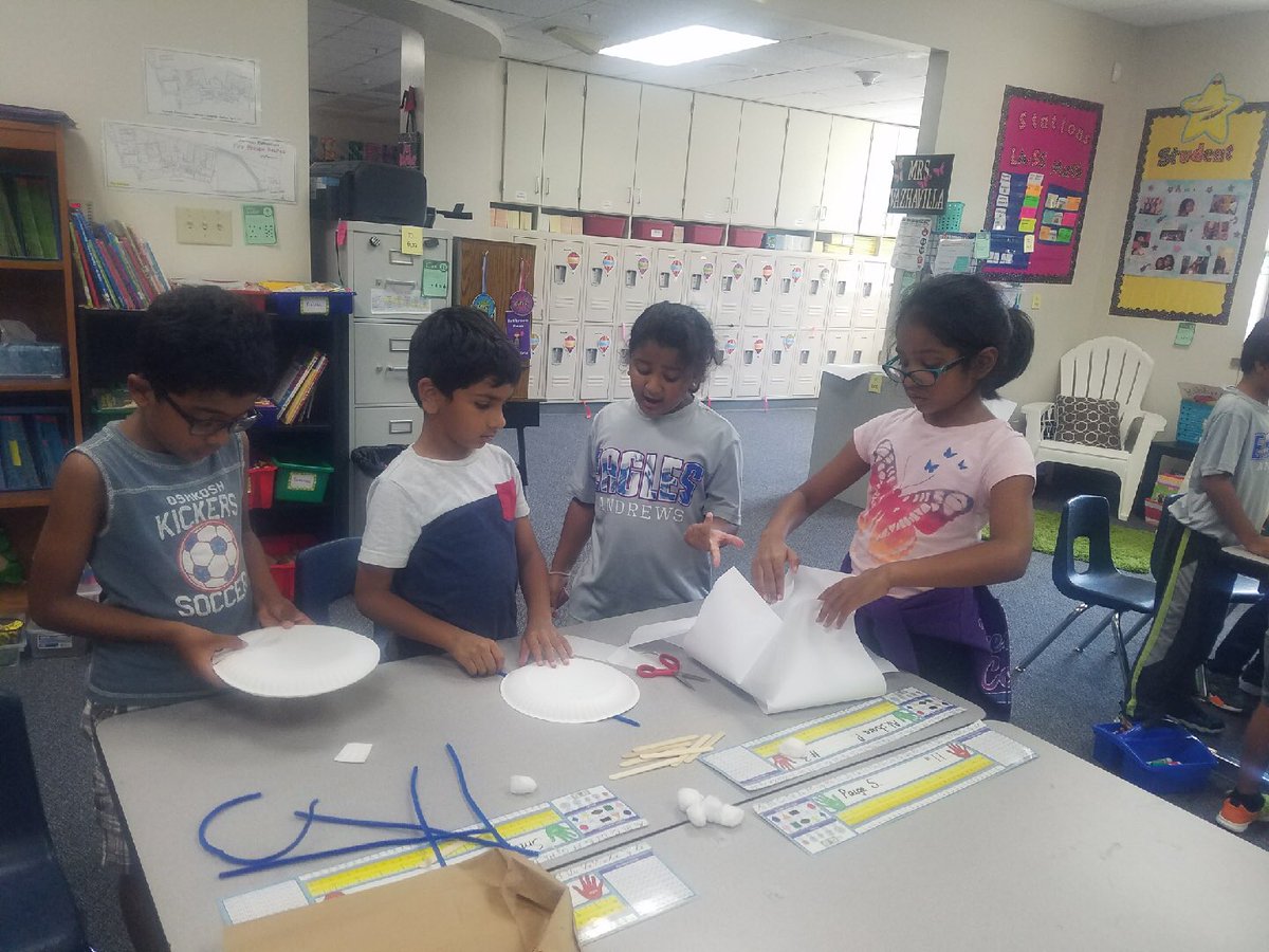 AndrewsFirst's tweet photo. Budding engineers, completing Mine Missions! https://t.co/iHEN3a8Ey2