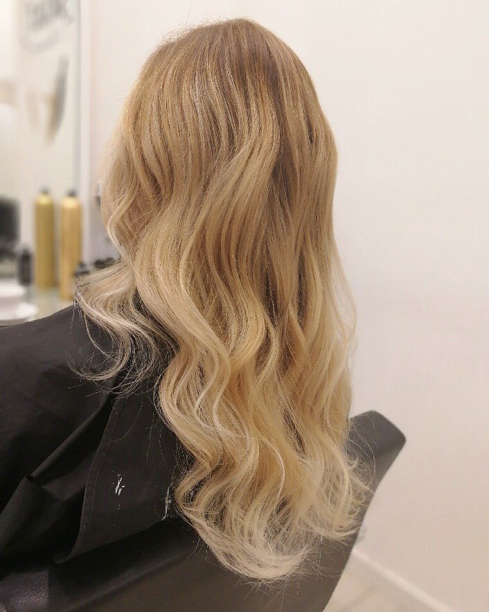 Mitt hår är som en syrenbuske - vackert och väldoftande cirka 11 dagar per år.