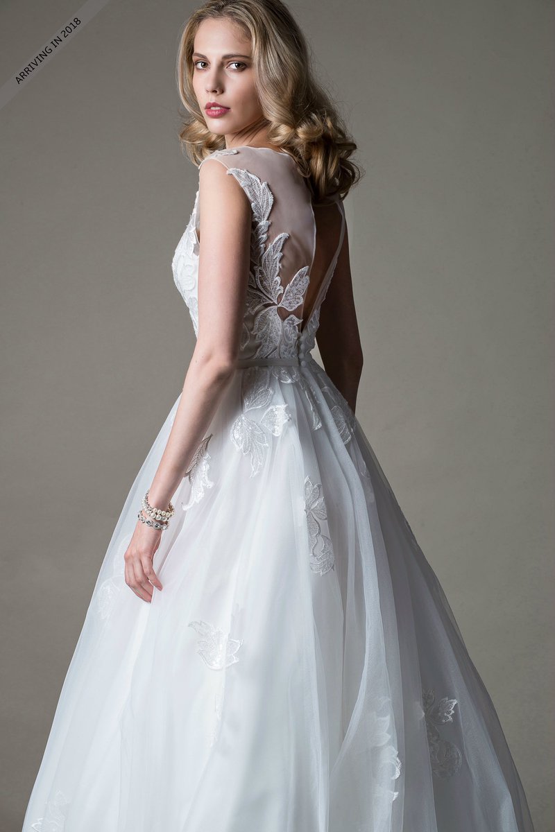 hblossombridal's tweet photo. Hi #bridehour! Talking of #weddingdresses, how much do you ❤️ Nicolette by @miamiabrides? We adore the pretty detail! Arriving in 2018! xx https://t.co/7GGhUpNd6v