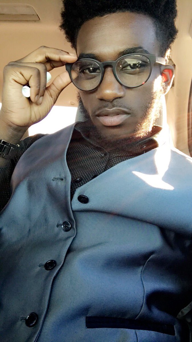 The_Royal_Twon's tweet photo. On fire baby when I'm on set๐ฅ๐ถ๐พ#BeatWednesday https://t.co/Cox6Ohe4sz
