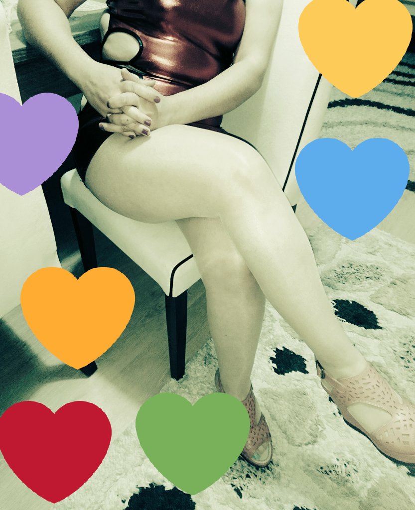 DeFNe_SeKSi's tweet photo. Dışardan bakarsan bakire içine girersen kimlerden hamile... https://t.co/GTy40eUIm8