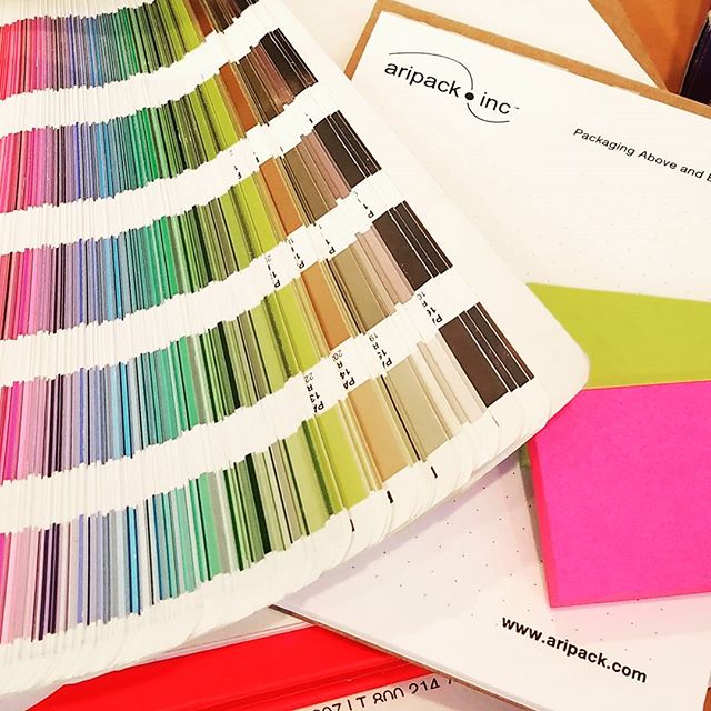 AripackInc's tweet photo. Work Wonders 🤹🌈. #aripack #pantone #packaging #colors #printproduction https://t.co/Etr5yO7cpU