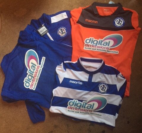 ivrfcyouth's tweet photo. IVR Sat u8 Boys going to look very smart in the new Macron kit &amp; tracksuit kindly sponsored by @DigiDimensions @SuffolkMacron https://t.co/NWz7Oq9N5D