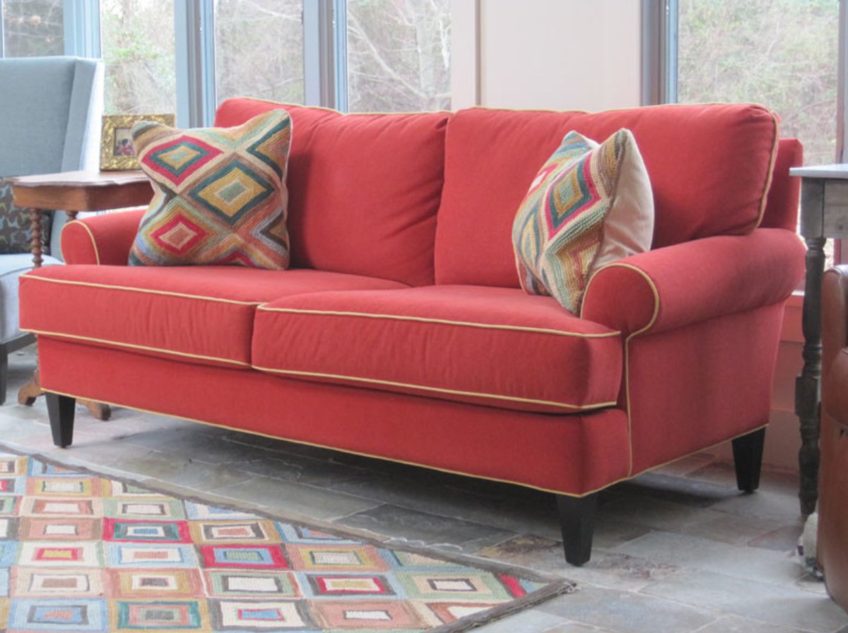 Slobproof's tweet image. Debbie Wiener shows multiple design ideas she came up with by living with slobs. Do you have slobs in your home? ow.ly/NcT430e3eIO