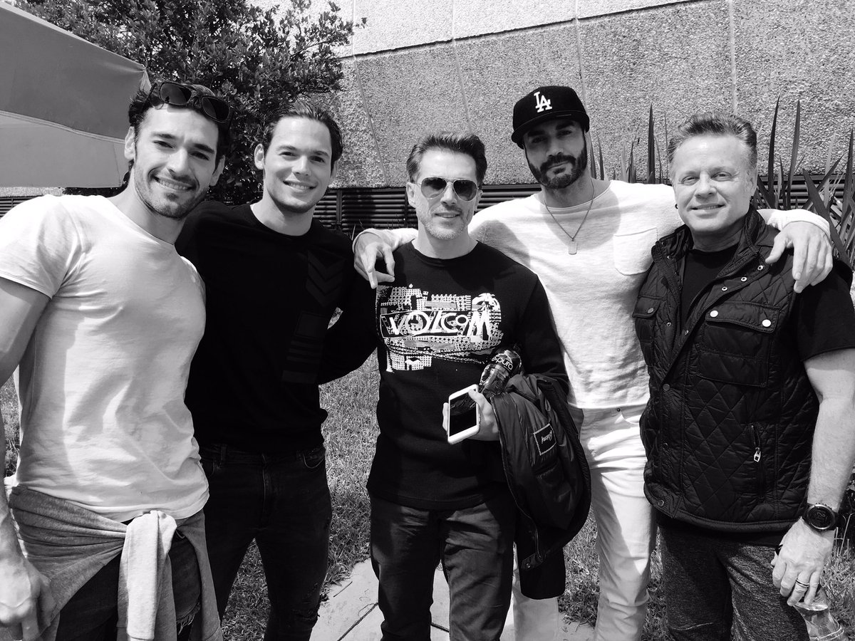 Equipazo <a href="/spmshow/">Mr. Love Machine</a> !!!! Vamos por más... pronto mas cerca de ti... 3 y 4 de Noviembre ; cddmx, centro cultural 1@!🔥🚀