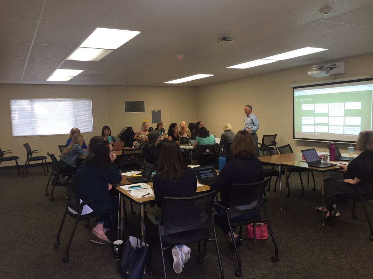 karmstrong_math's tweet photo. @WeberEducation and a fabulous group of 3rd grade math loving teachers #iusdmath #iusdstem https://t.co/Bz6iEJMXdE