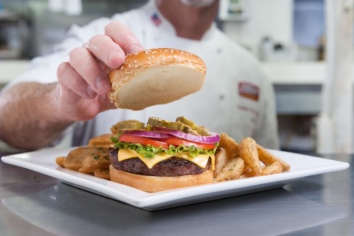 NOHSC's tweet photo. Top that! #FoodYouLove https://t.co/B3xgKpgDoY