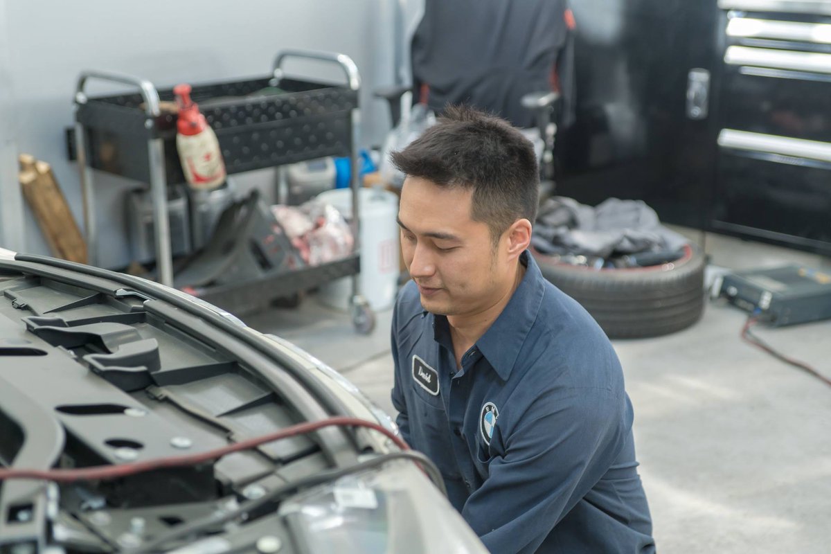 The BMW Store tweet media