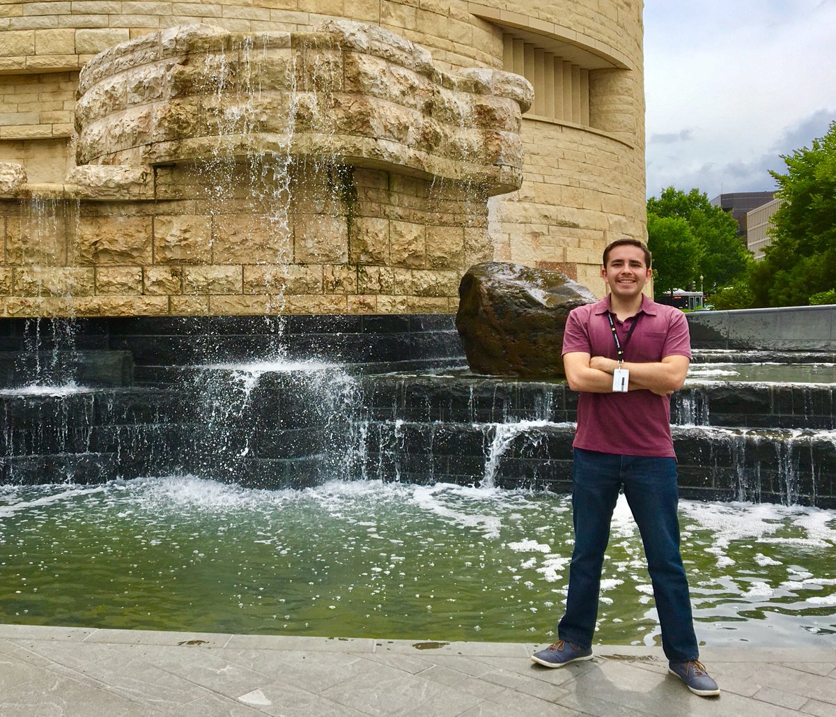 USLatinoMuseum's tweet photo. Concluding our #FellowTakeover series, meet the third member of the "Escúchame" team, #LMSP2017 fellow Carlos Parra. https://t.co/m9T8jgP5PI https://t.co/rRg9L9s5Yt